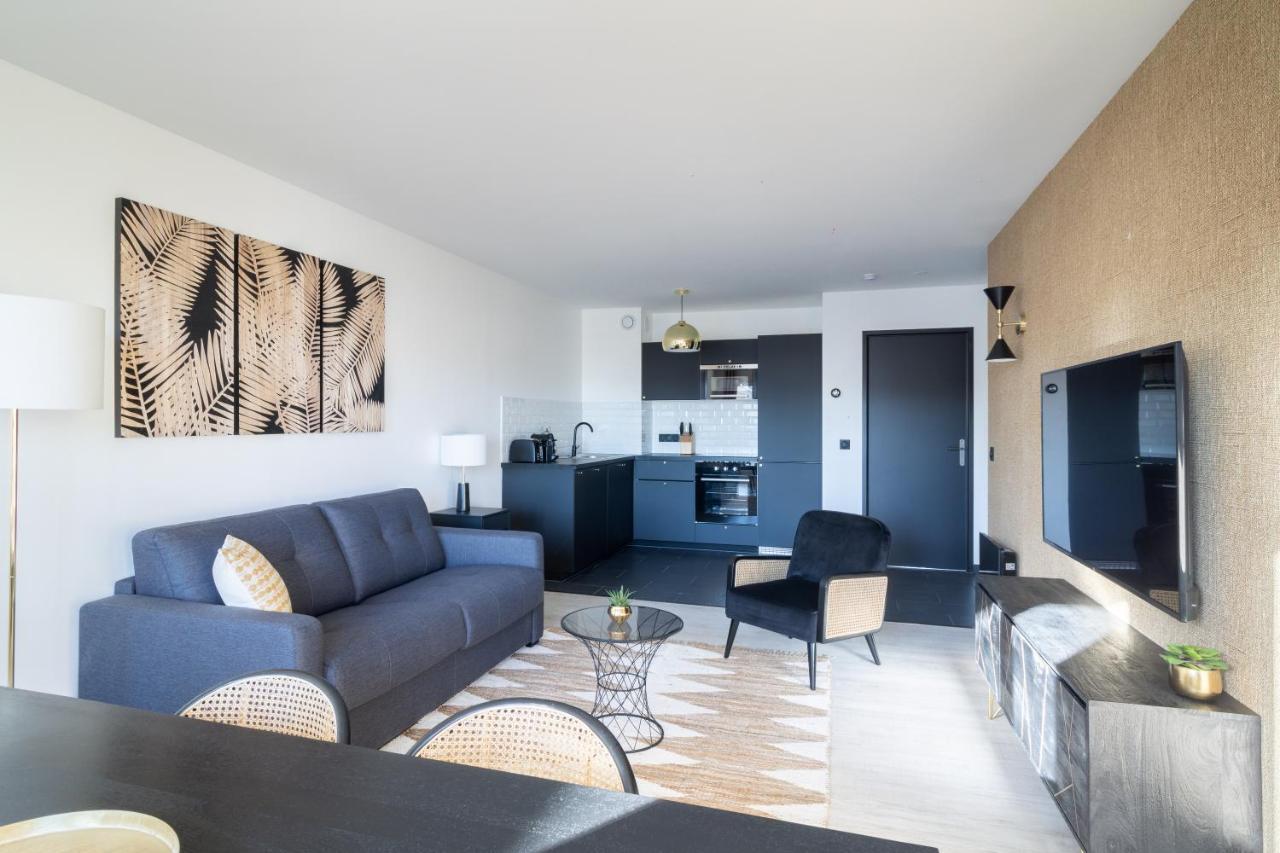 Appartement Ideal Pour 8 Personnes Pres De Disneyland Paris #18 シェシー エクステリア 写真